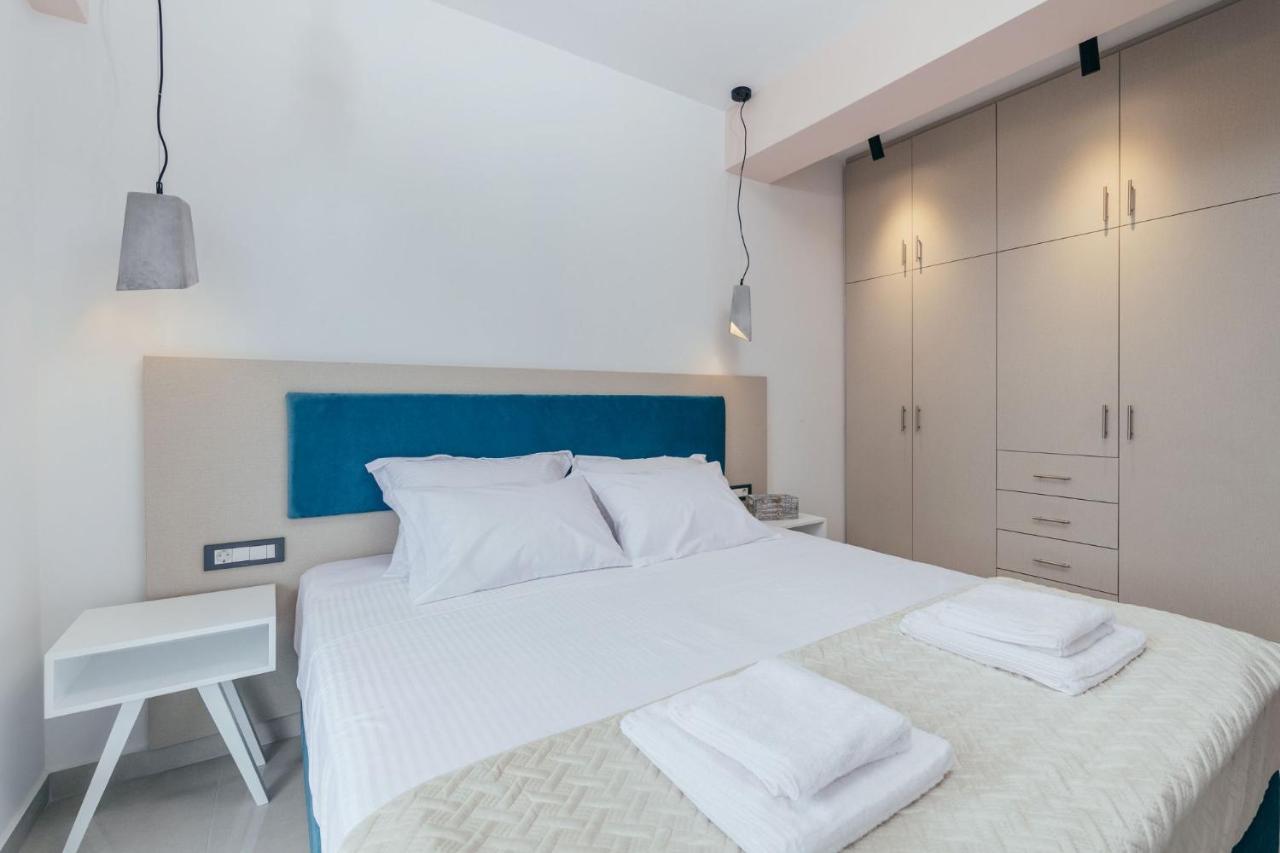 Corner45 Apartments In Kalamaki Center, By Zantewize Bagian luar foto